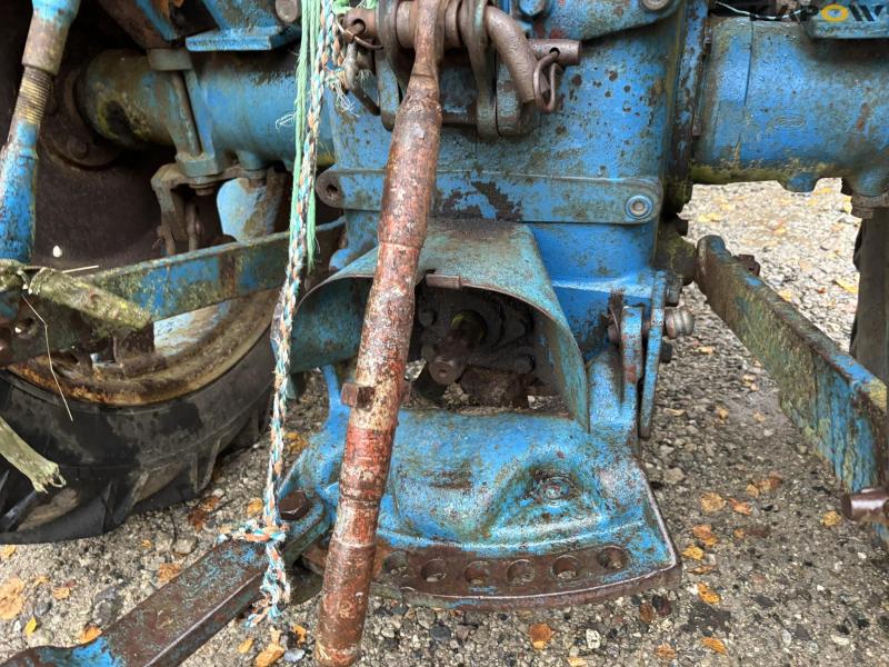Fordson Super Major 2 WD tractor 35