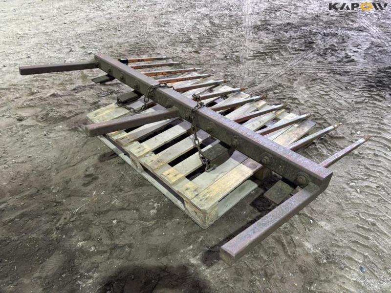 Attachment for shovel 5