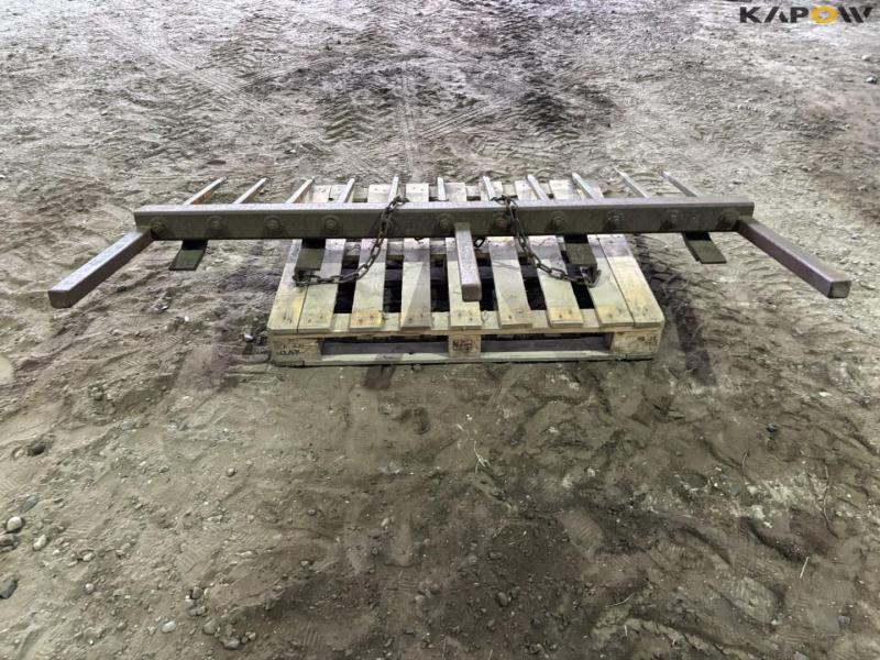 Attachment for shovel 6