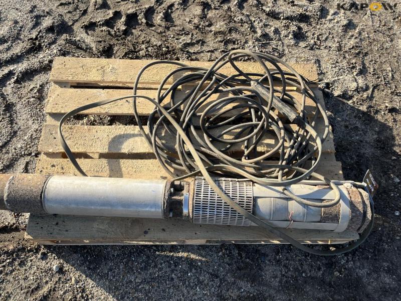 Franklin Electric submersible pump 12