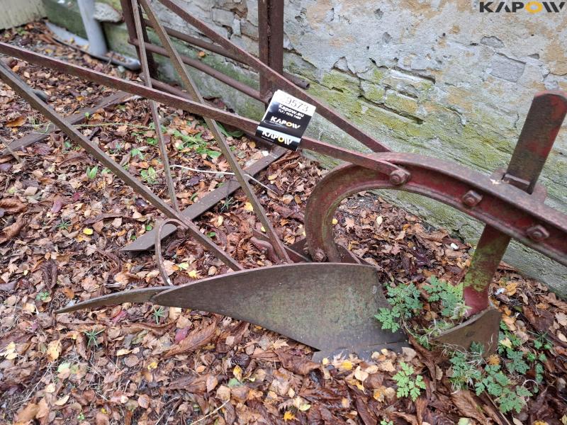 Frauge horse plow and 3 point frame 4