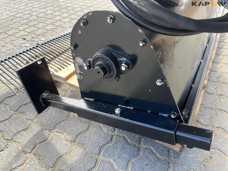 Seeding equipment for Case IH combine harvester for the 8000 series 14