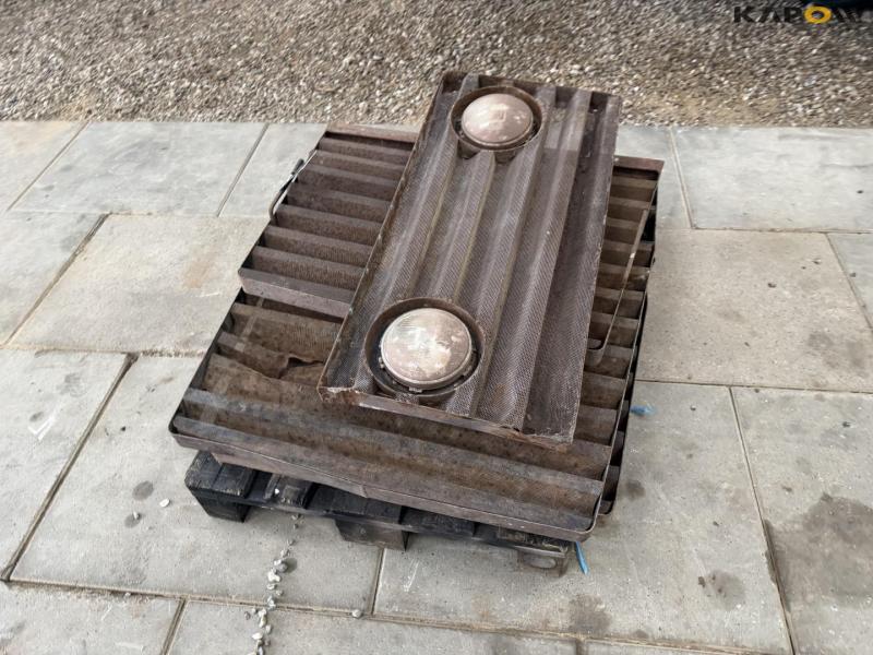 Front grill - 2 pcs. 4