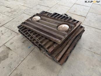 Front grill - 2 pcs.