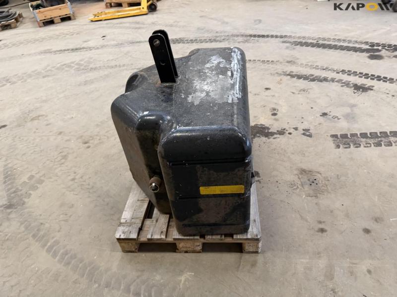 Front block 1000kg 4