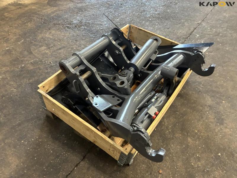 Front linkage for Valtra 3