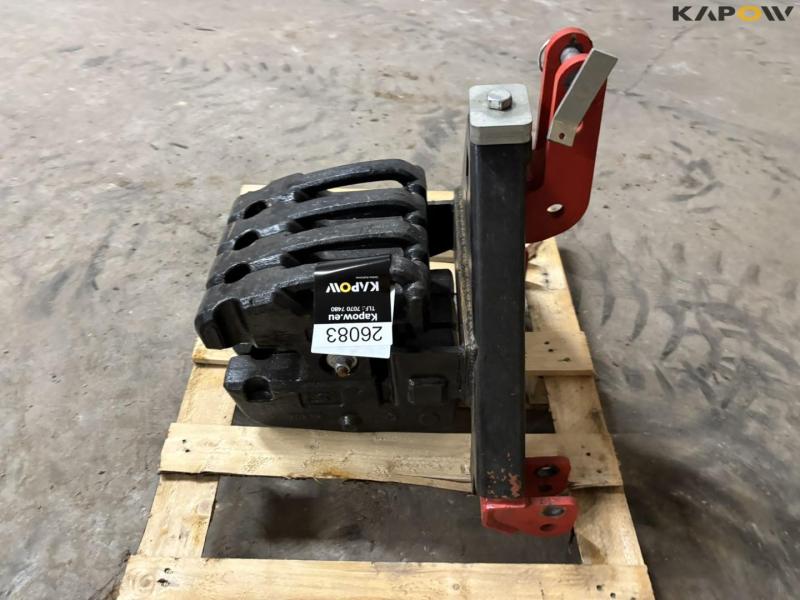 Front weights on A-frame 7