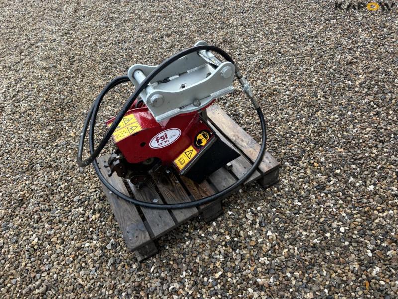 FSI ST20H stump grinder with S40 hitch 7