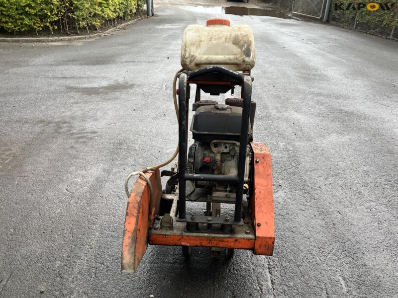 Gölz fs170 asphalt cutter 2