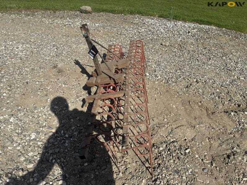 Yard rake 4