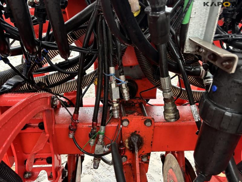 Gaspardo 12 row corn seeder 36