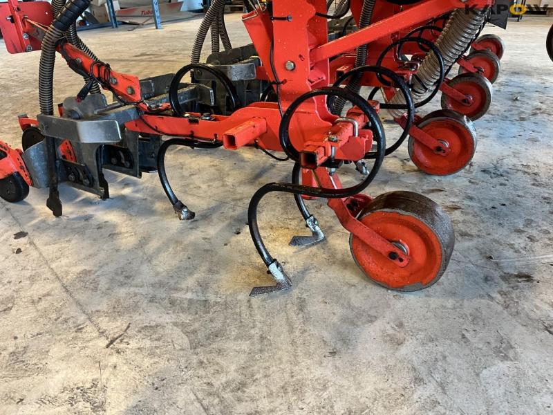 Gaspardo HS 12 row cleaner 17