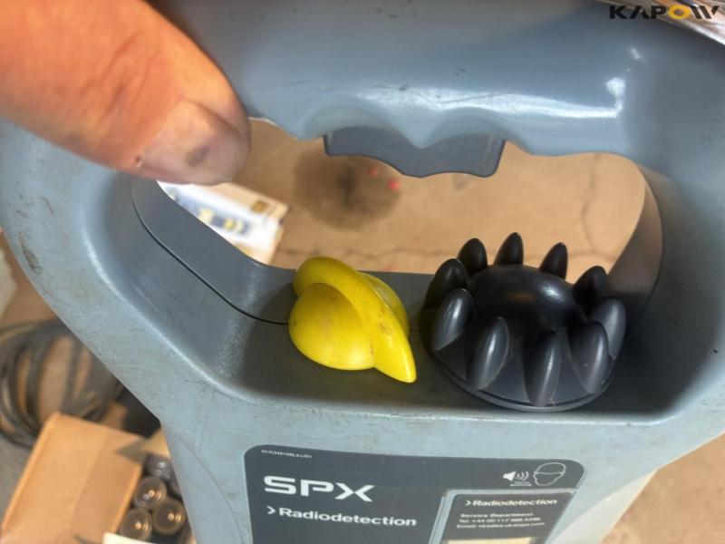 Genny 4 radiodetection/cable finder 6