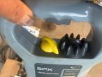 Genny 4 radiodetection/cable finder 6
