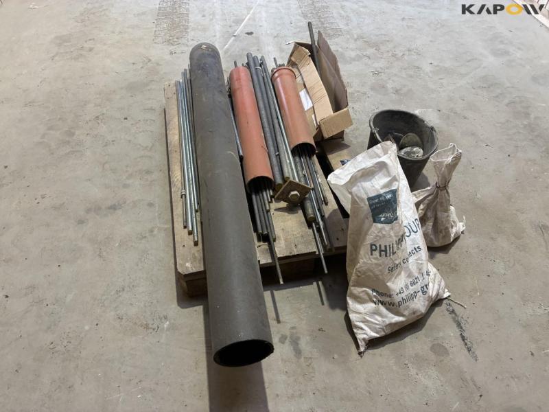 Threaded rods and blocks 6