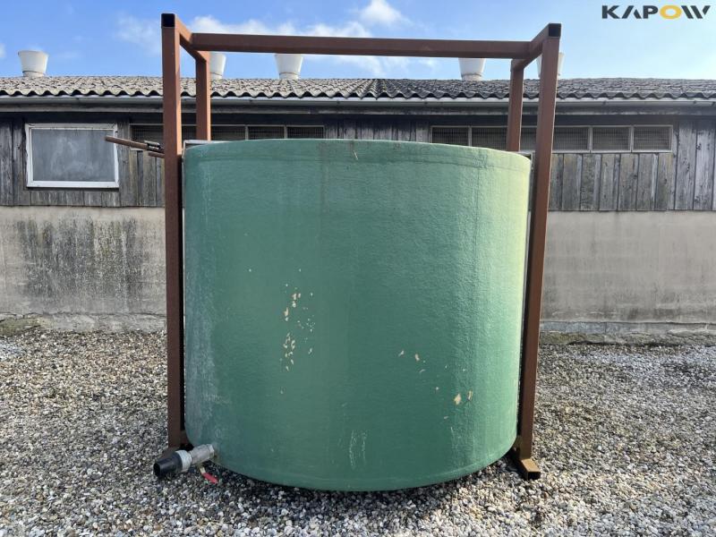 Fiberglass storage tank 2