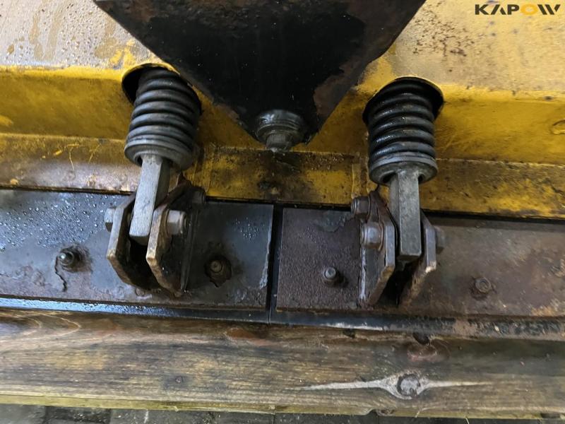 GMR FS 1300 MK rotating scraper blade 12