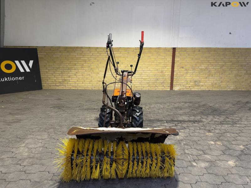 Goldoni 58A tool carrier with broom 2