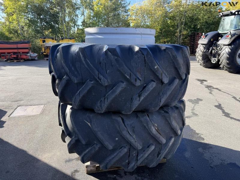 GoodYear 710/70-R38 twin wheels 3