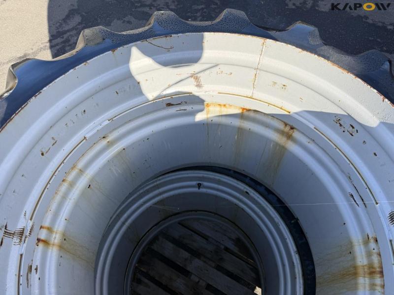 GoodYear 710/70-R38 twin wheels 8