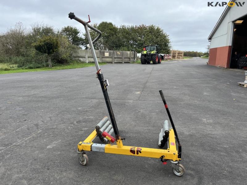 Gothia wheeled cart 6