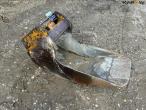 Excavator bucket with Hydrema hitch 3
