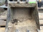 Excavator bucket with mini excavator hitch 10