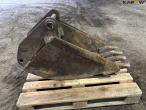 Excavator bucket with teeth 6