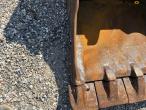 Excavator bucket with teeth 17