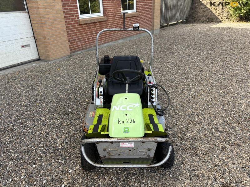 Grillo Climber lawn mower 2