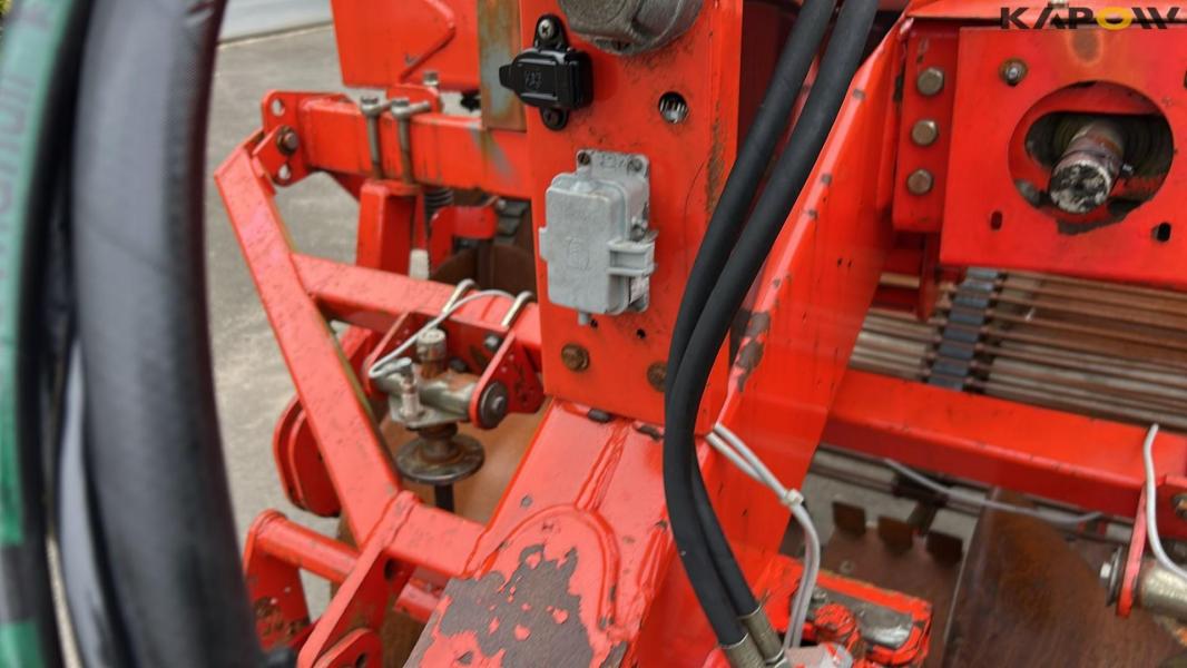 Grimme GZ 1700 DL 1 windrower 9