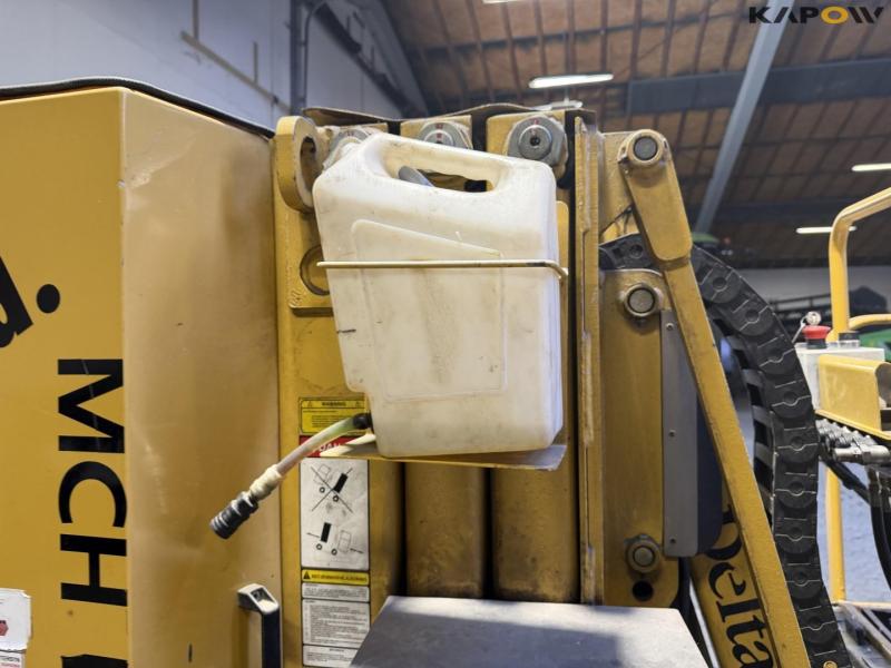 Grove manlift toucan 860 lift 24