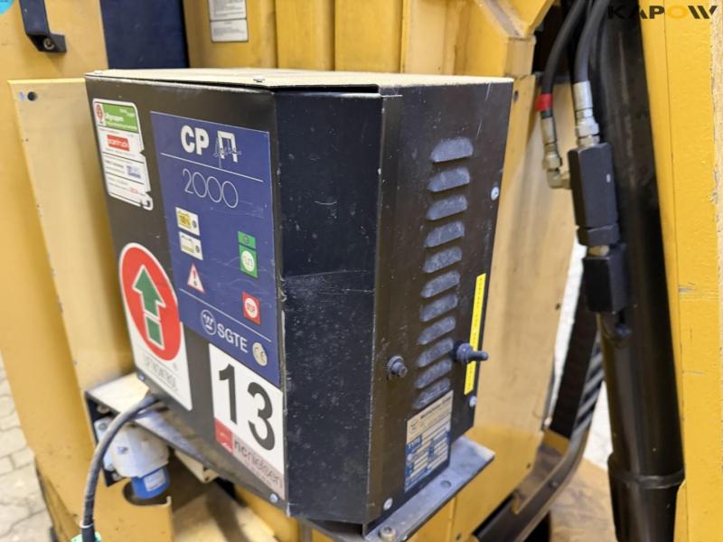 Grove manlift toucon 860 lift 20