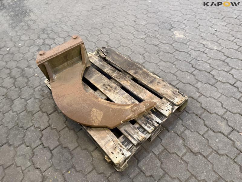 Grub tooth with Hydrema hitch 5