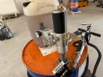 Gulf 15W-40 engine oil with pump and cart 15