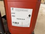 Gulf 15W-40 engine oil with pump and cart 20