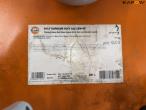 Gulf 15W-40 engine oil with pump and cart 21