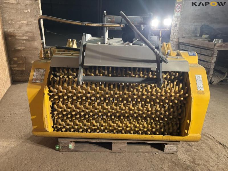 Gyro-Star 4-120HE grading bucket 4