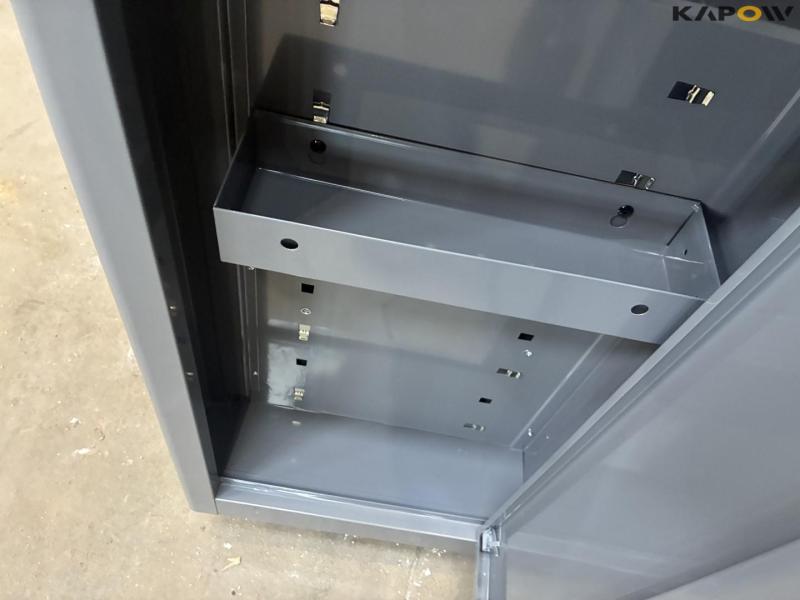 Hüttenberg tool cabinet 16