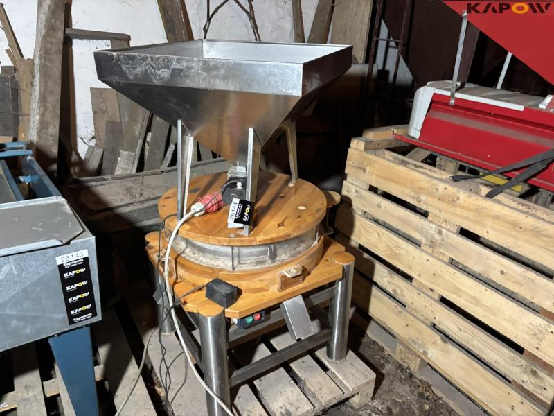 Häussler HM50P flour mill 1