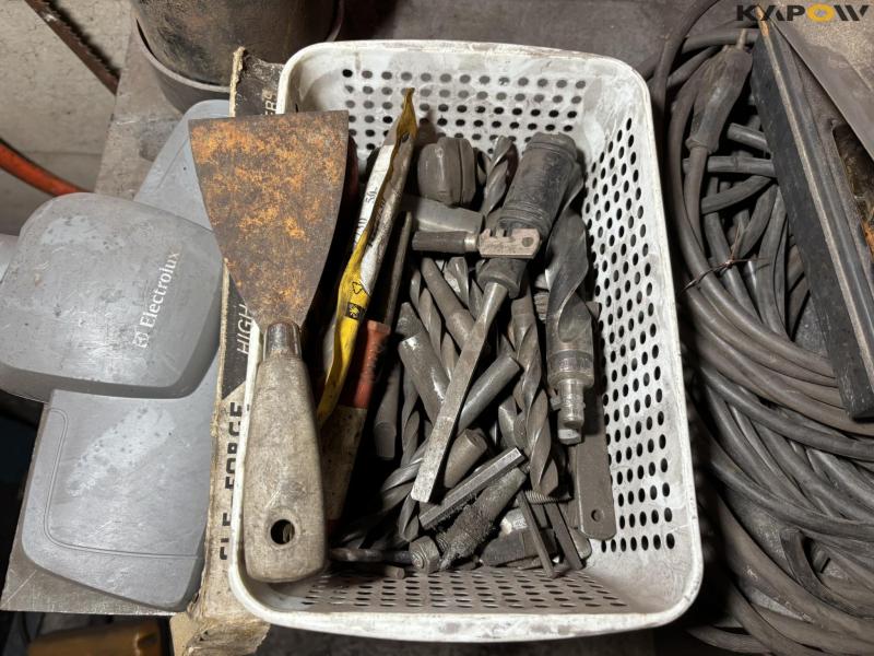 Miscellaneous hand tools 20