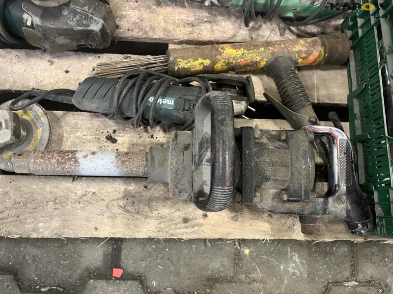 Hand tools and chainsaw 10