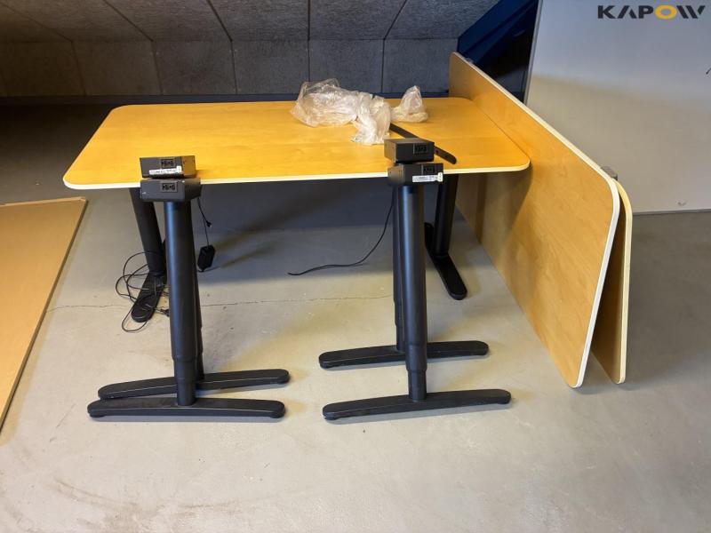 Raise and lower tables and whiteboards 25