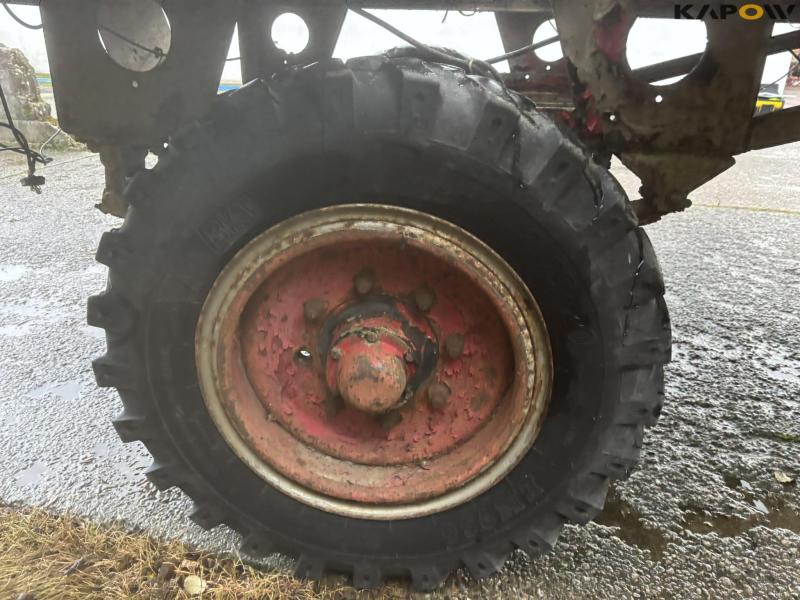 Straw/flat wagon 4 wheels 28