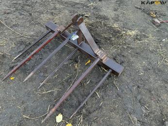 Straw handle for three-point hitch