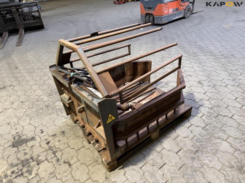 Straw collector with schäffer hitch 5