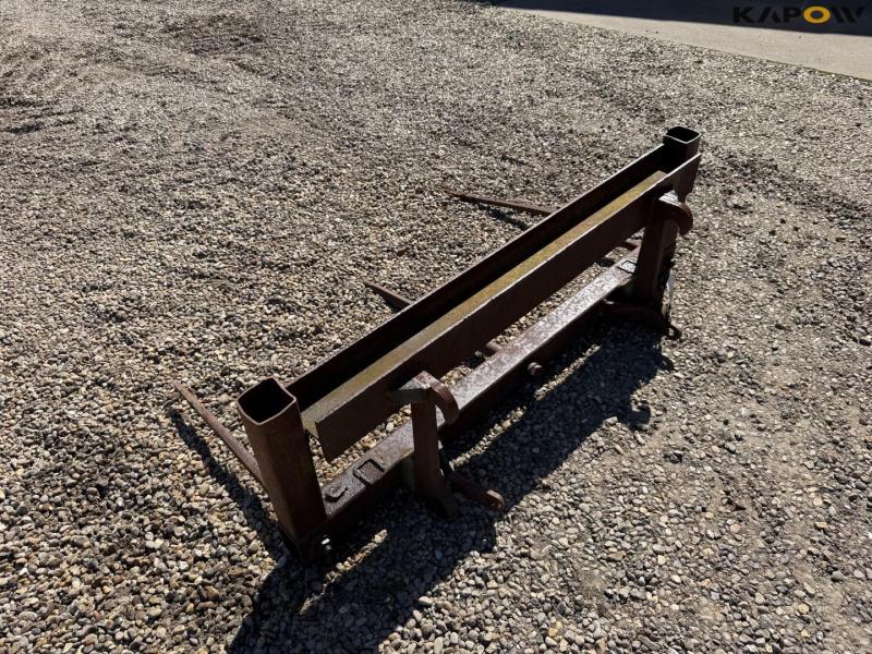 Straw spear with Euro hitch 8