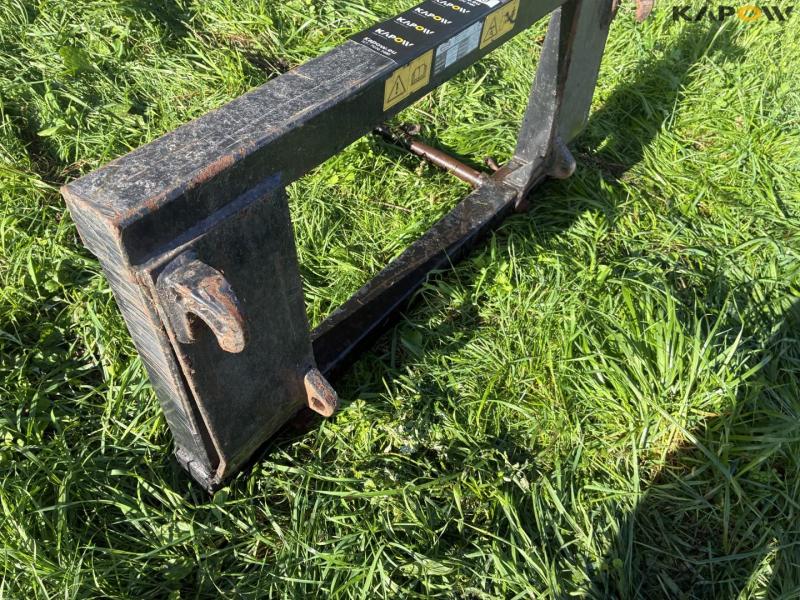 Straw spear with Euro hitch 10