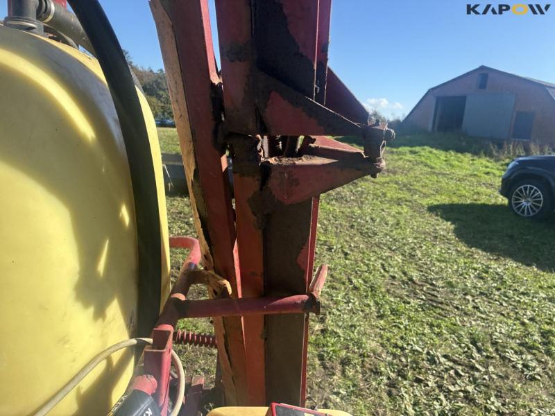 Hardi 1200 liter sprayer 14