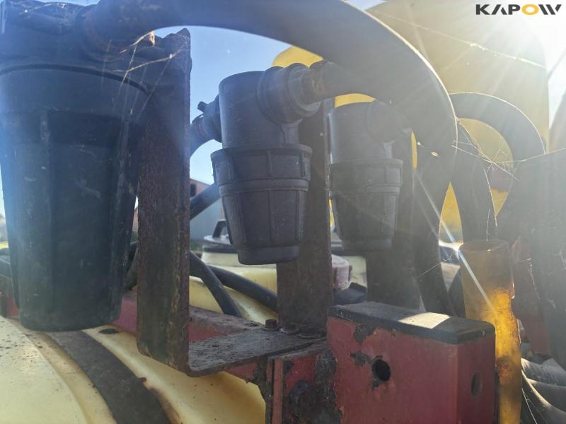 Hardi 1200 liter sprayer 26